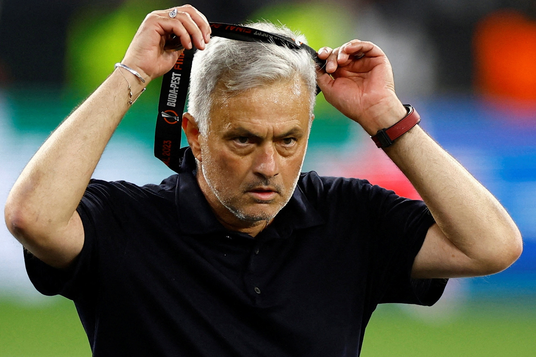 Mourinho bất mãn rút khỏi Hội đồng bóng đá UEFA sau án phạt nặng