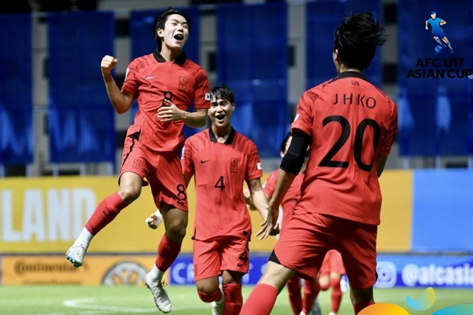 U17 Hàn Quốc tranh ngôi vô địch châu Á với U17 Nhật Bản